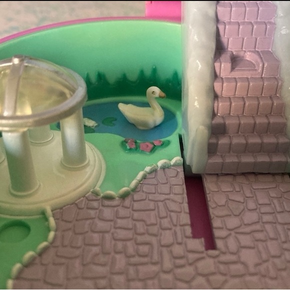 Polly Pocket SWAN Figure - Picture 2 of 8